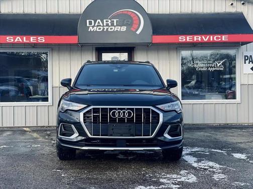 2019 Audi Q3 Premium Sport Utility 4D