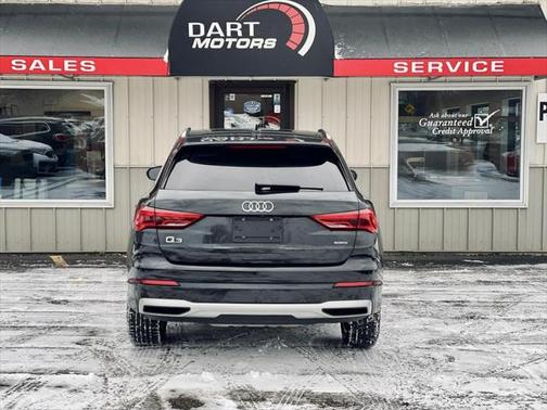 2019 Audi Q3 Premium Sport Utility 4D