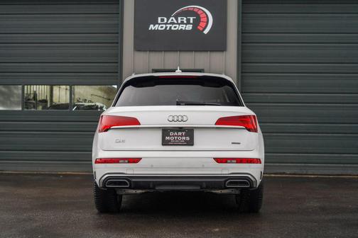 2022 Audi Q5 45 S line Premium Plus