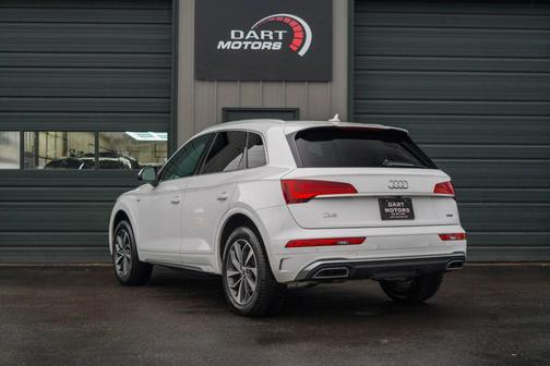 2022 Audi Q5 45 S line Premium Plus