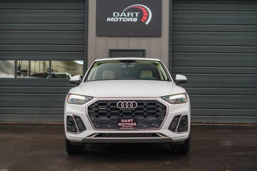 2022 Audi Q5 45 S line Premium Plus