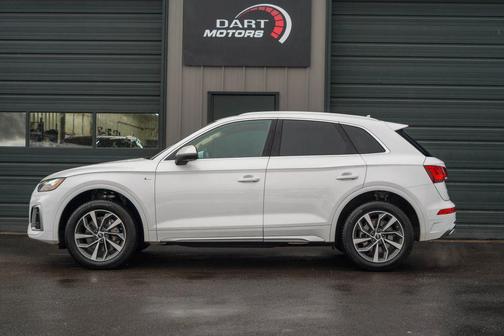2022 Audi Q5 45 S line Premium Plus