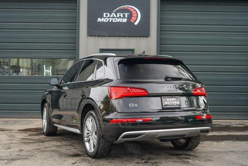 2018 Audi Q5 Premium Plus w/Technology Value Pkg Sport Utility 4D