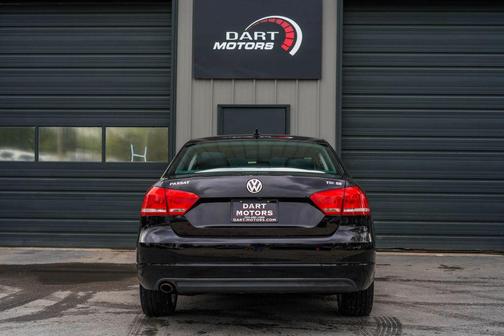 Black 2014 Volkswagen Passat 2.0L TDI DSG SE w/Sunroof