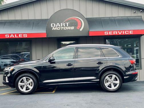 2020 Audi Q7 45 Premium Plus