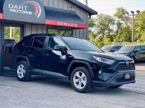 2020 Toyota RAV4 Hybrid XLE