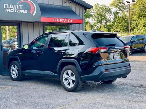 2020 Toyota RAV4 Hybrid XLE