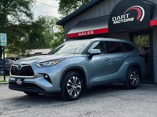 2020 Toyota Highlander Hybrid XLE