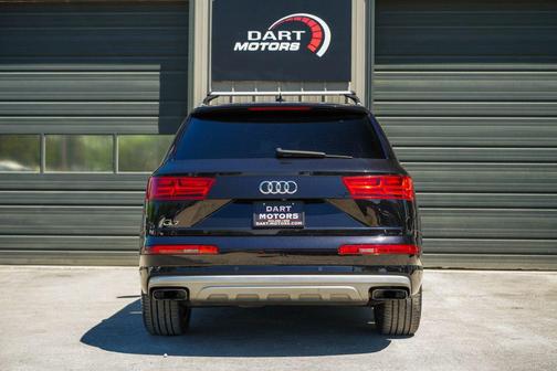 Black 2019 Audi Q7 55 Premium Plus