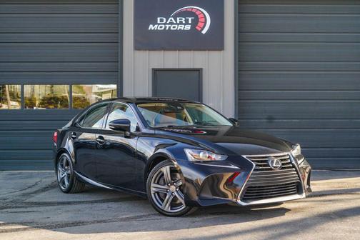 2018 Lexus IS 300 Base
