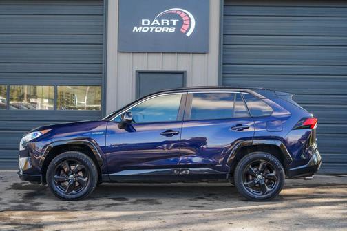2021 Toyota RAV4 Hybrid SE