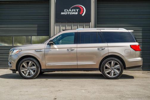 Silver 2019 Lincoln Navigator Reserve