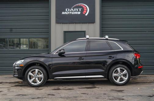 2018 Audi Q5 Premium Plus w/Technology Value Pkg Sport Utility 4D