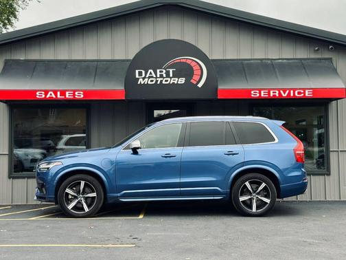 2016 Volvo XC90 T8 R-Design Sport Utility 4D