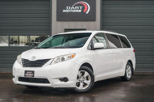 2014 Toyota Sienna LE