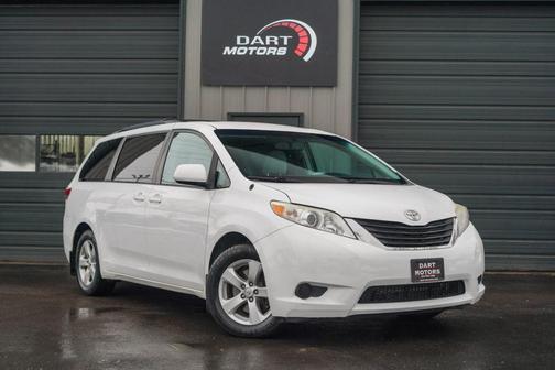 2014 Toyota Sienna LE