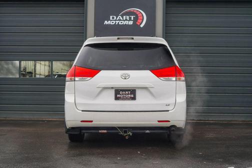 2014 Toyota Sienna LE