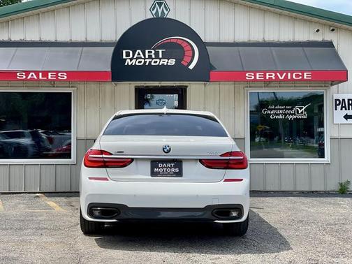 2019 BMW 740 i xDrive