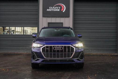 2022 Audi Q3 45 S line Premium