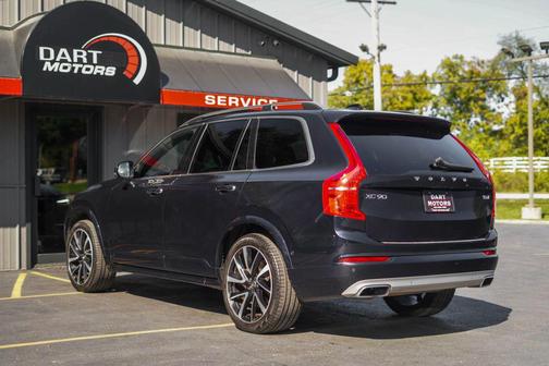 2019 Volvo XC90 T6 Momentum