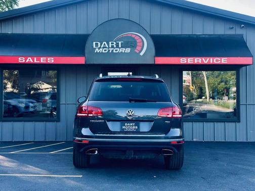 2016 Volkswagen Touareg TDI Lux