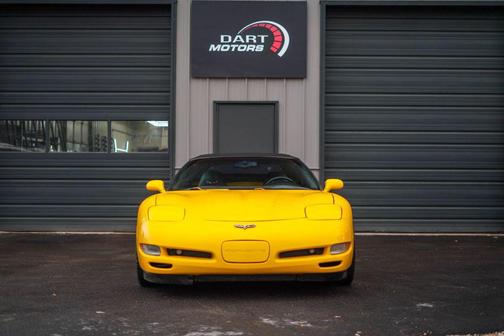 2004 Chevrolet Corvette Base