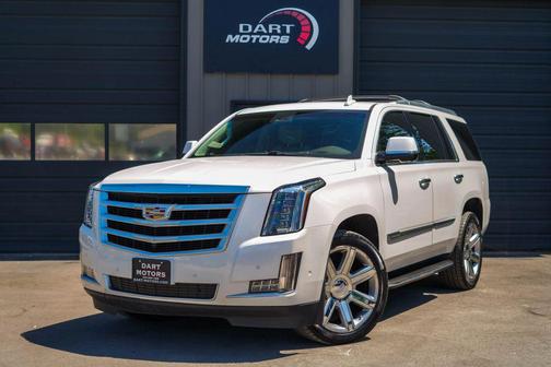 2017 Cadillac Escalade Luxury