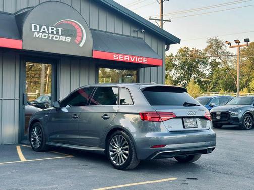 2017 Audi A3 e-tron 1.4T Tech Premium Plus
