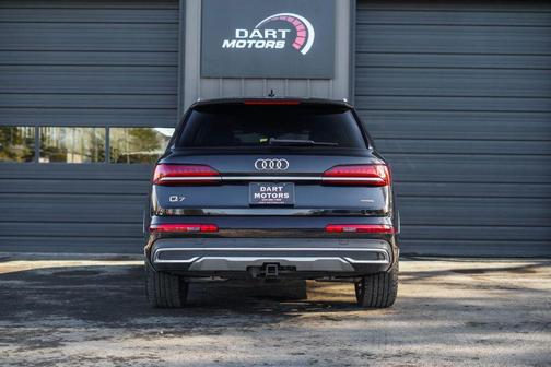 2021 Audi Q7 55 Premium Plus
