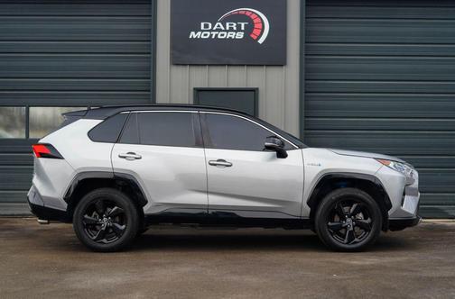 2019 Toyota RAV4 Hybrid SE