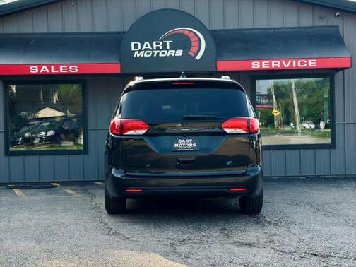 2019 Chrysler Pacifica Hybrid Touring L