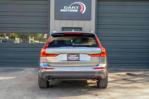 2019 Volvo XC60 T5 Momentum