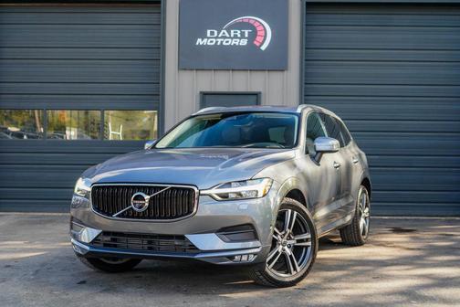 2019 Volvo XC60 T5 Momentum