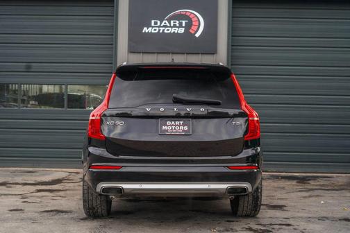2020 Volvo XC90 T5 Momentum