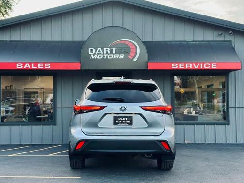 2021 Toyota Highlander Hybrid XLE