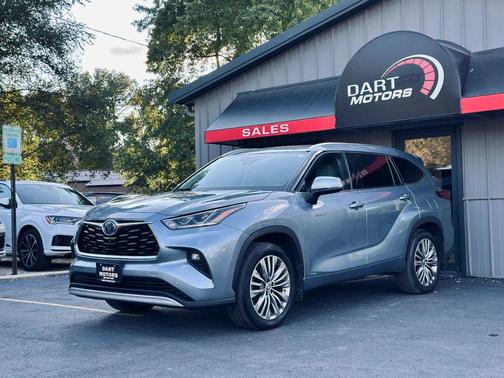 2021 Toyota Highlander Hybrid Platinum