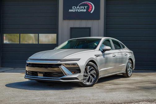 Silver 2026 Hyundai SONATA Hybrid SE