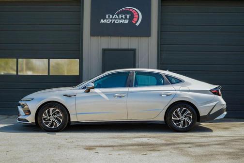 Silver 2026 Hyundai SONATA Hybrid SE