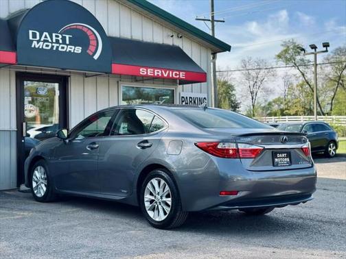 2013 Lexus ES 300h Base