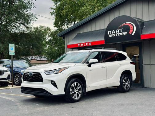 2020 Toyota Highlander Hybrid XLE