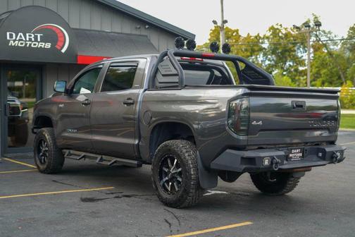 2016 Toyota Tundra SR5