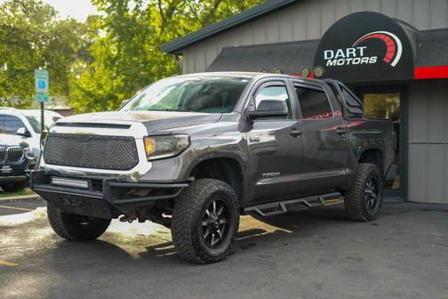 2016 Toyota Tundra SR5