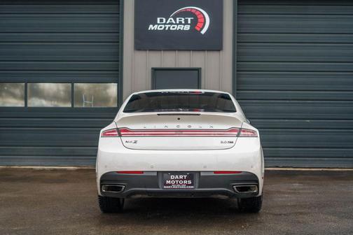 2016 Lincoln MKZ Base