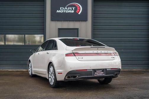 2016 Lincoln MKZ Base