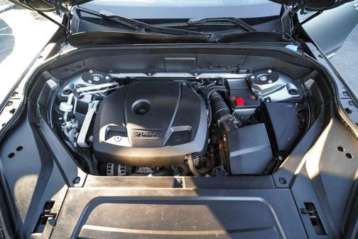 2018 Volvo XC90 T6 Inscription