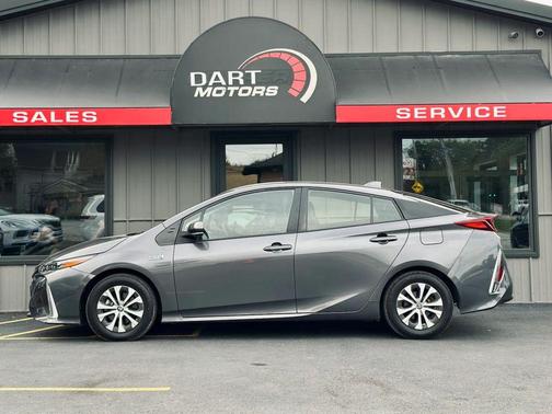 2021 Toyota Prius Prime XLE