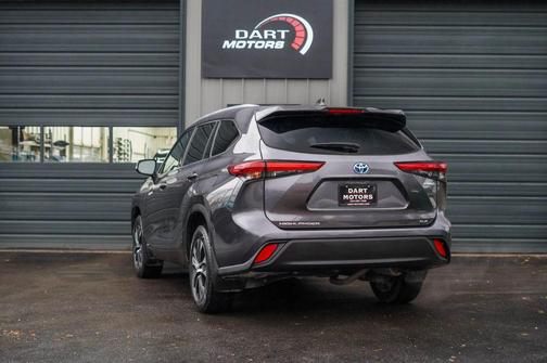 2021 Toyota Highlander Hybrid XLE