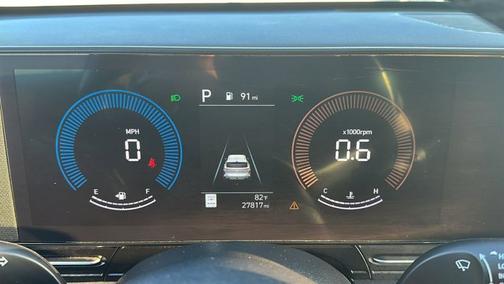 2025 Hyundai KONA SEL