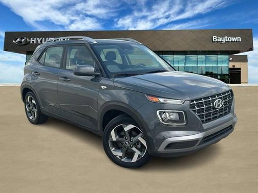 2024 Hyundai VENUE SEL