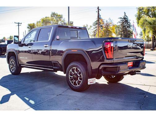 2025 GMC Sierra 2500 Denali Ultimate